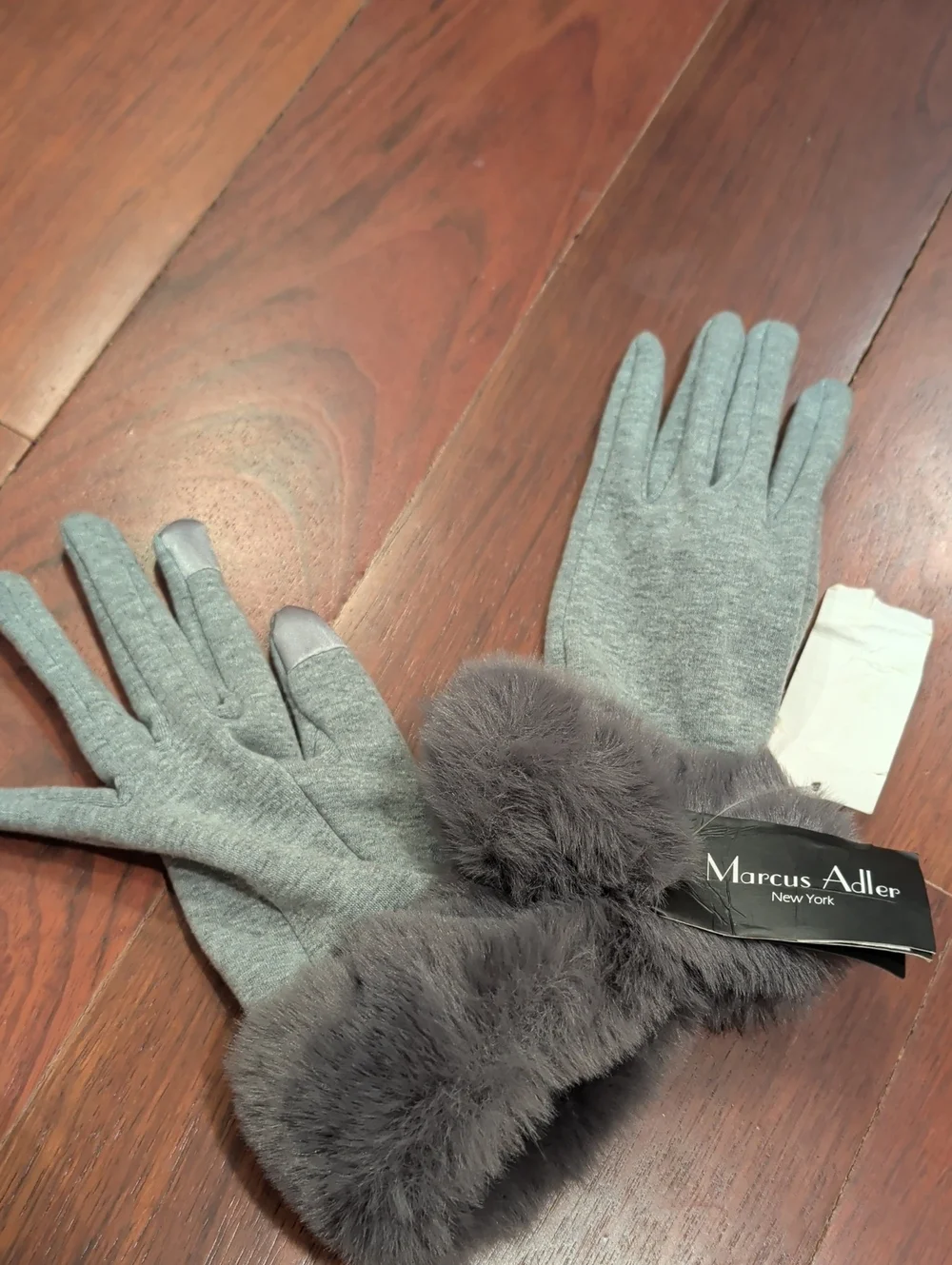Marcus Adler Women's Gray Faux Fur Cuff Touchscreen Gloves